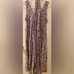 Latched Mama “Lilac garden” romper. Size- standard (size 6-18).